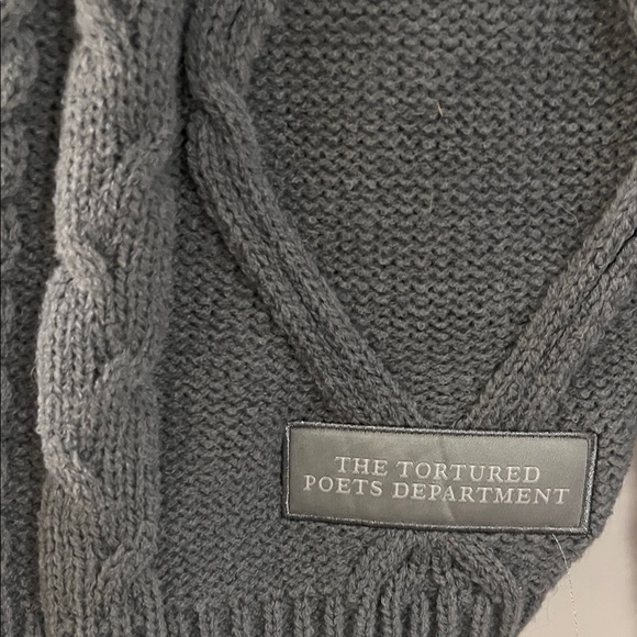 Taylor Swift Cardigan - Picture 3 of 3